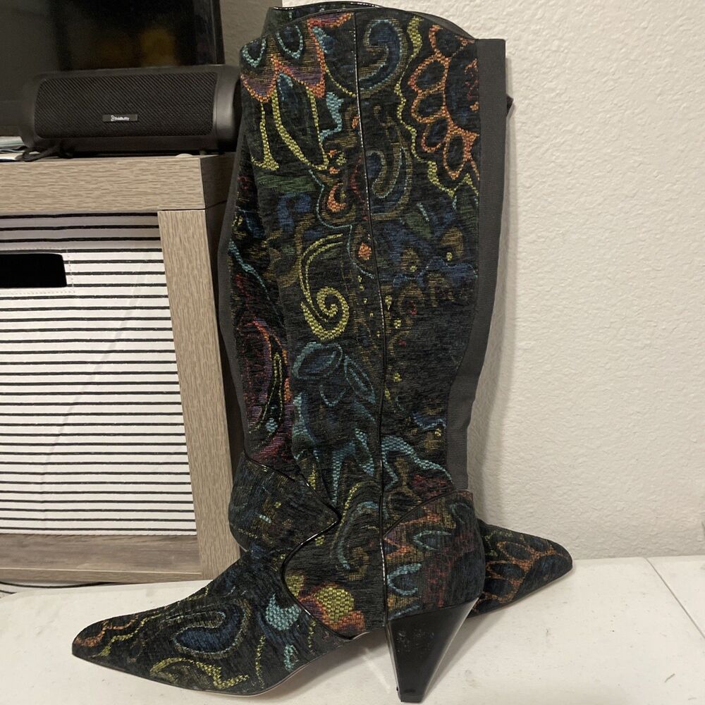 J Renee Size 12 Tapestry Floral Knee High Boots Pointed Toe Boho Kitten Heel